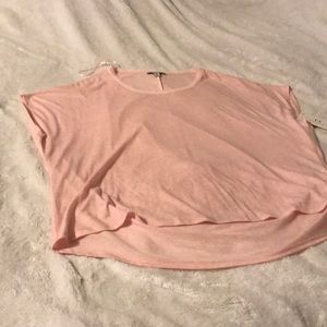 Halston . Heather pink top size medium. NWT